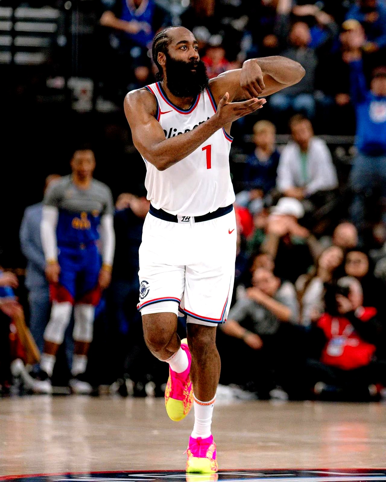 九游会-哈登连续三场比赛得分超过连败，澳大利亚队挑战极限！的简单介绍