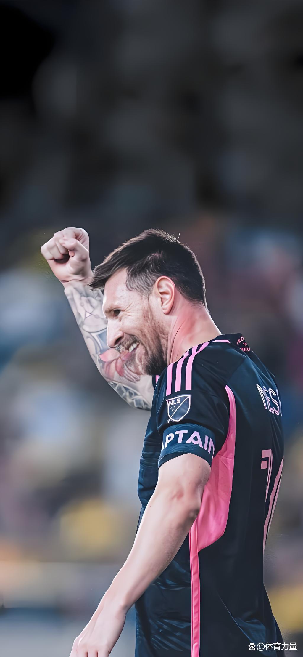 九游娱乐- 本场比赛梅西的最高光时刻出现在第65分钟,梅西在左 